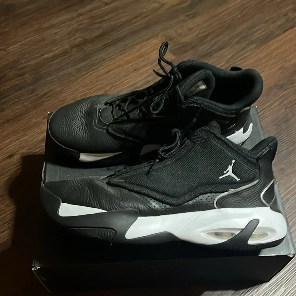 Nike Air Jordan Flight Max Aura 4 Black Metallic Streetwear Sneakers Size 13